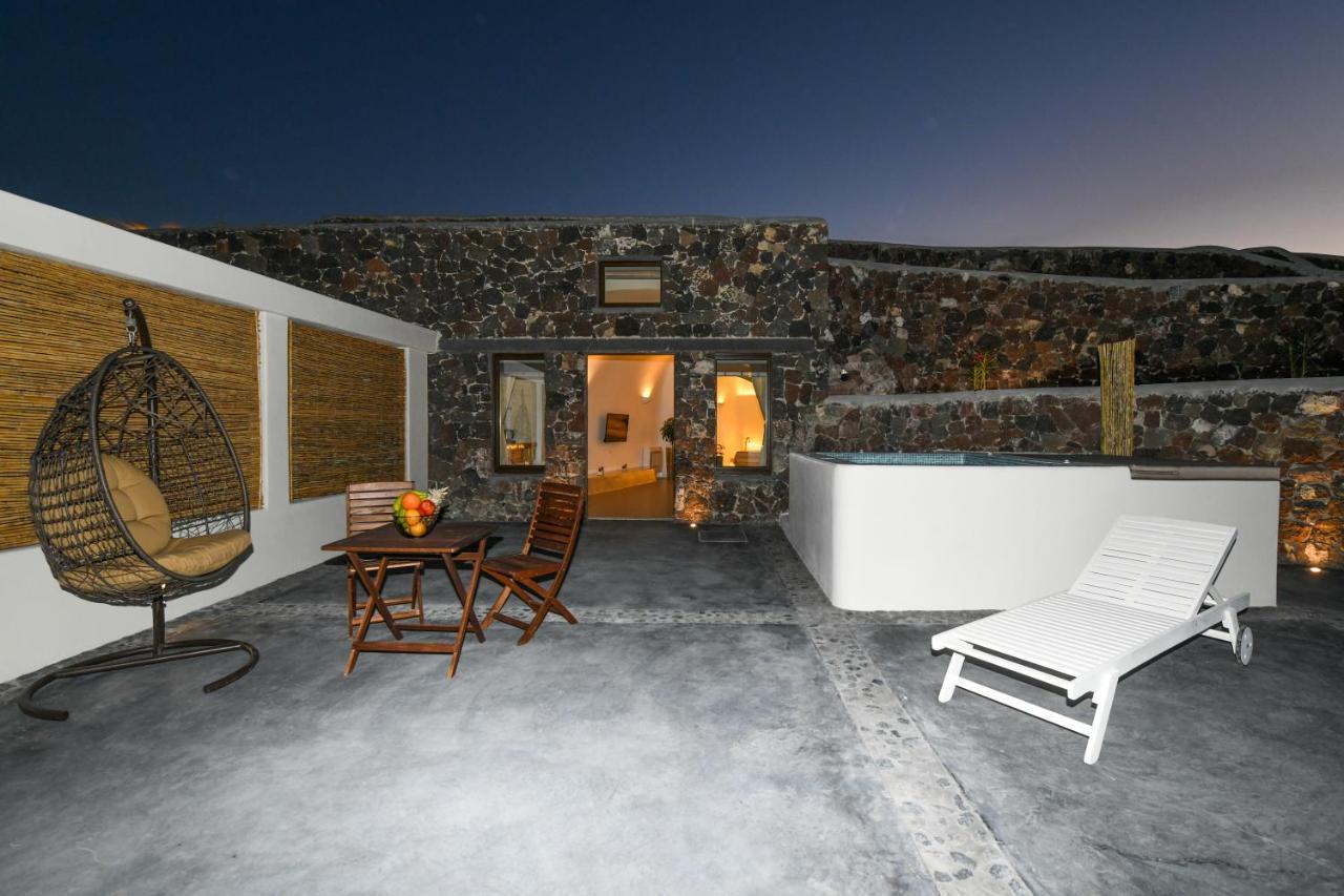 Luxe Efis Home Sea View 4 Villas & 4 Prive Jacuzzi อิเมโรวิยอน ภายนอก รูปภาพ