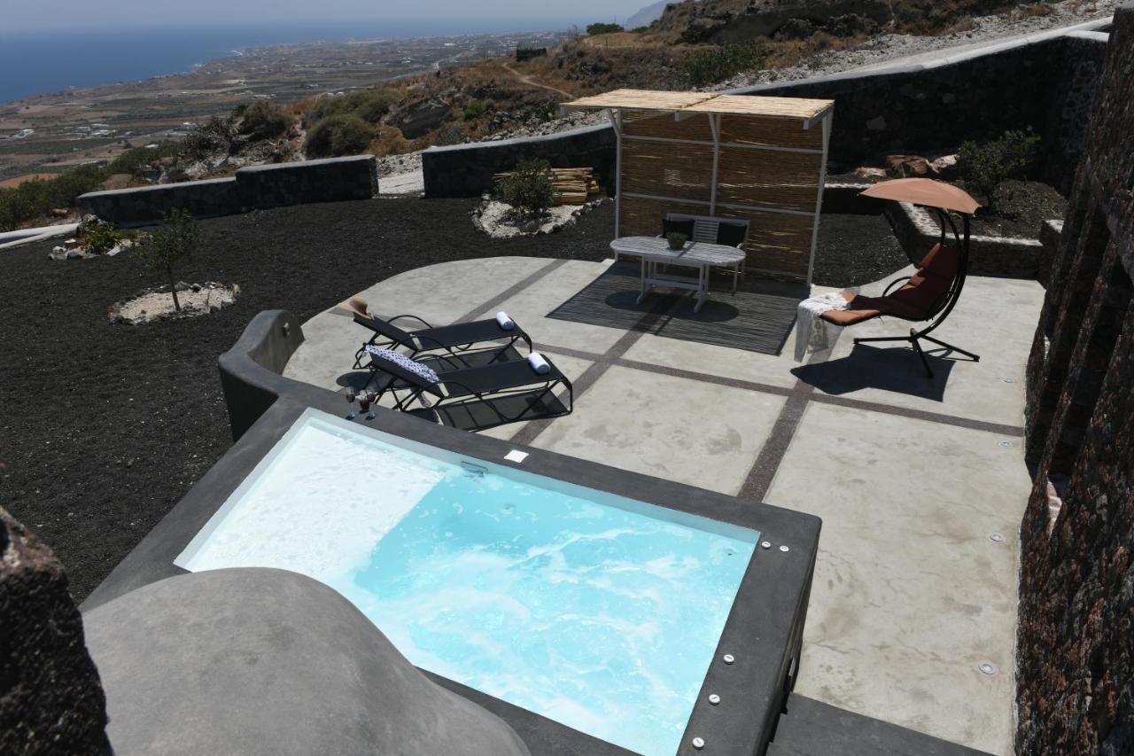Luxe Efis Home Sea View 4 Villas & 4 Prive Jacuzzi อิเมโรวิยอน ภายนอก รูปภาพ