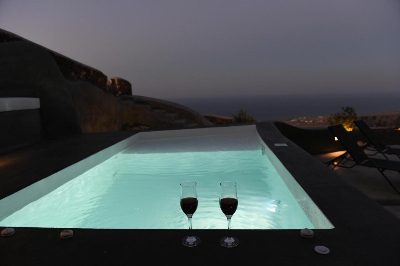 Luxe Efis Home Sea View 4 Villas & 4 Prive Jacuzzi อิเมโรวิยอน ภายนอก รูปภาพ