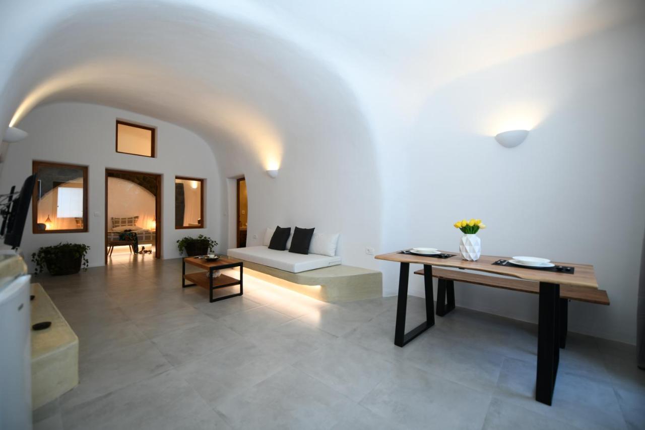 Luxe Efis Home Sea View 4 Villas & 4 Prive Jacuzzi อิเมโรวิยอน ภายนอก รูปภาพ